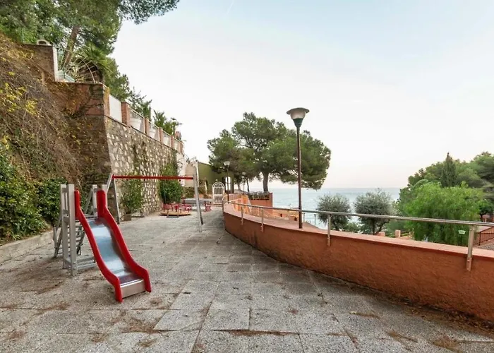 Casa Sul Mare Per 5 Persone, Privata, Piscine E Campo Da Tennis * Marina dʼAndora
